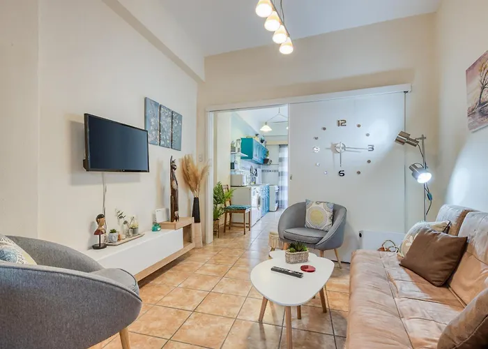 Jo's Guesthouse, Benitses