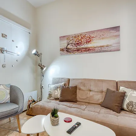 Casa de Férias Jo's Guesthouse, Benitses Benitses (Corfu)